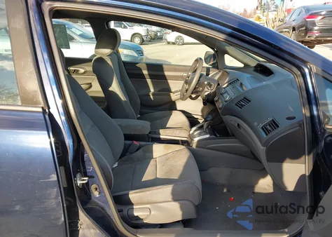 2008 Honda Civic Lx z USA, uszkodzony, nr VIN 1HGFA16598L042128